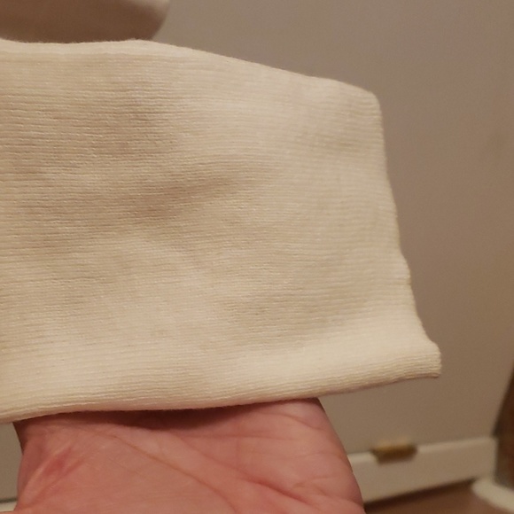 Sweater - Picture 3 of 4